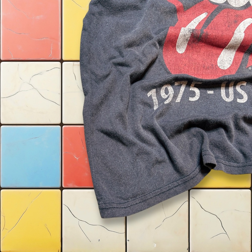 Rolling Stones 1975 US Tour Tee Y2K Black S Sun Faded Band Rock Music Lips Shirt - Picture 9 of 15
